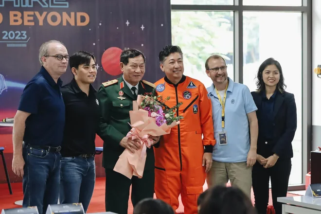 Gặp gỡ Trung tướng Phạm Tuân - người Việt Nam đầu tiên bay vào vũ trụ: "Ước mơ là miễn phí nhưng nó phải dựa vào